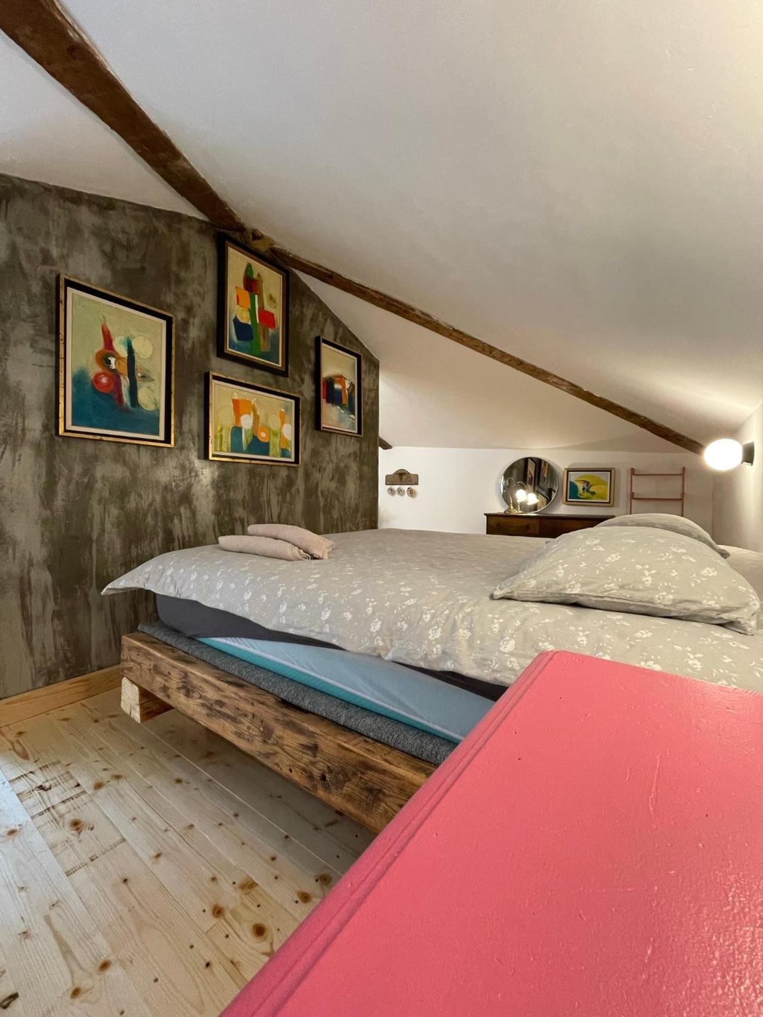 Art Apartament *